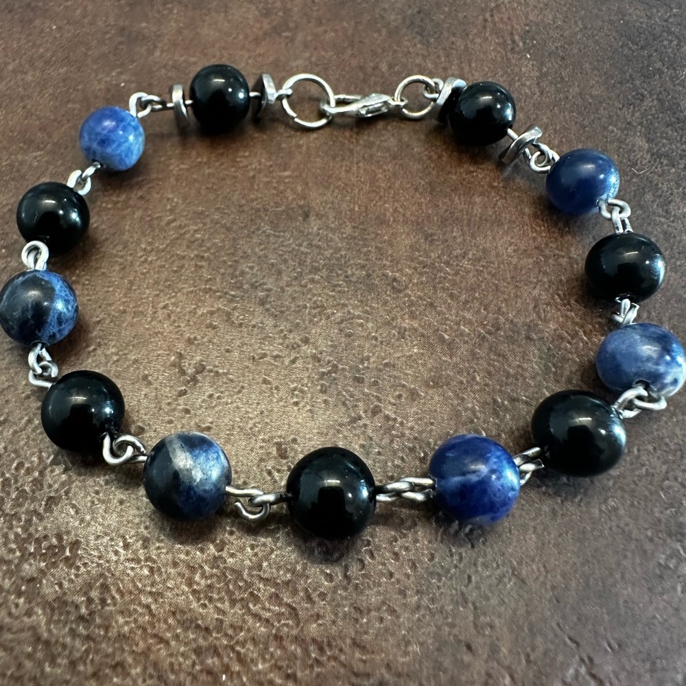 Handmade Black Onyx and Blue Sodalite Beaded Bracelet